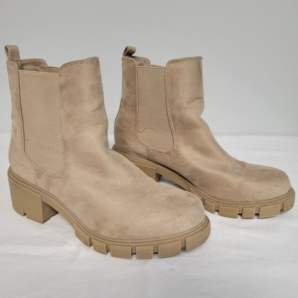 Madden Girl Tan Faux Suede Lug Sole Platform Chelsea Boots Block Heel 10M